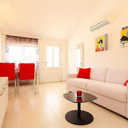 Apartman Con Gusto Póla